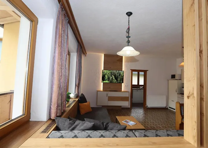 Semesterbostad Haas Ii